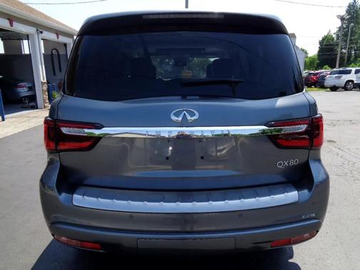 2018 INFINITI QX80 Base