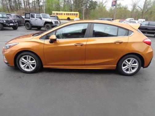Orange 2017 Chevrolet Cruze LT