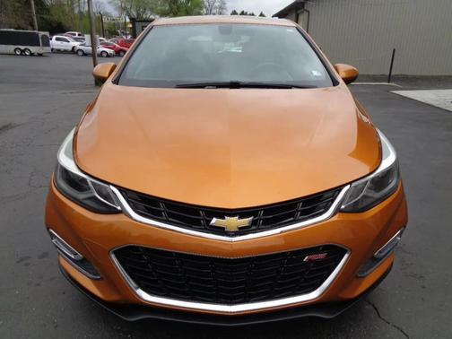 Orange 2017 Chevrolet Cruze LT