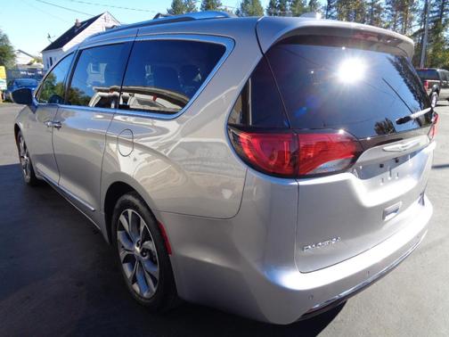 2018 Chrysler Pacifica Limited