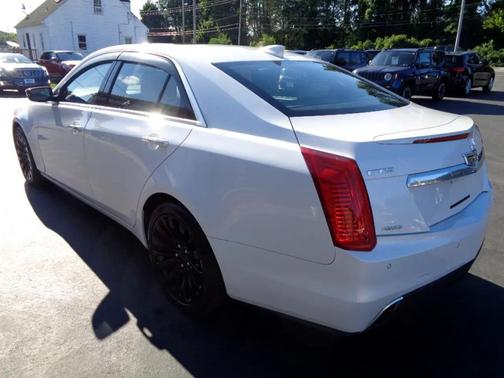 2017 Cadillac CTS 2.0L Turbo Luxury