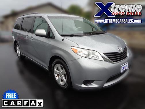 2014 Toyota Sienna LE