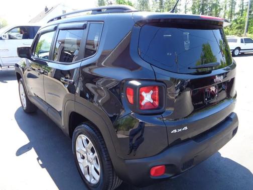 Black 2016 Jeep Renegade Latitude