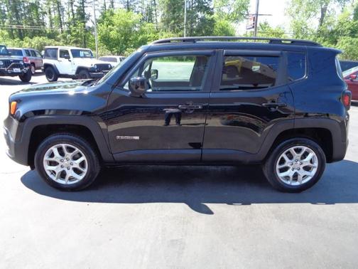 Black 2016 Jeep Renegade Latitude