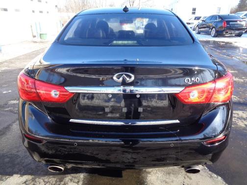 2016 INFINITI Q50 3.0T Premium