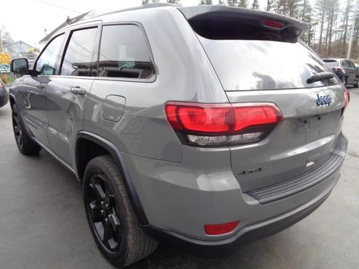 2019 Jeep Grand Cherokee Upland