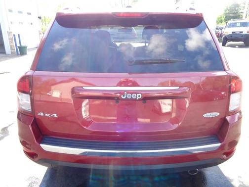 Red 2017 Jeep Compass High Altitude