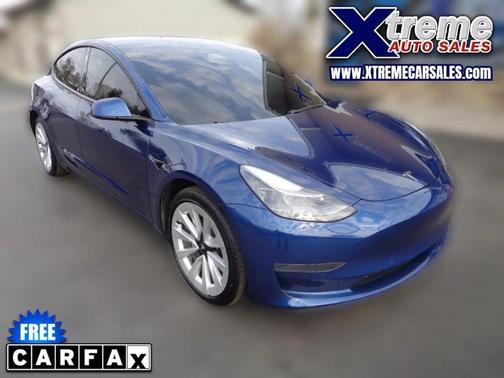 Blue 2022 Tesla Model 3 Standard Range