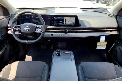 2025 Nissan ARIYA EVOLVE+