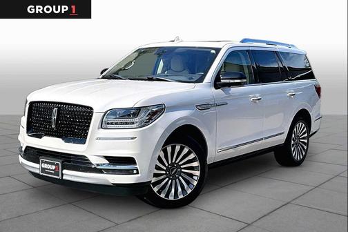 White Platinum Metallic Tri-Coat 2018 Lincoln Navigator Reserve