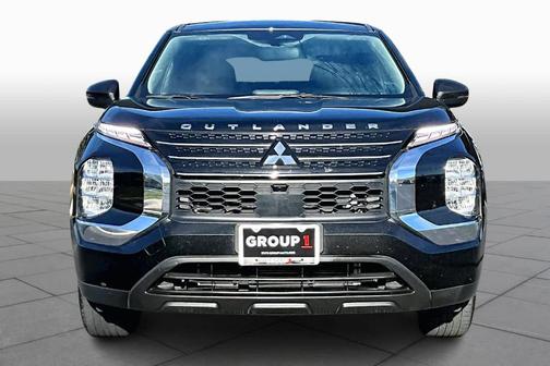 2023 Mitsubishi Outlander ES