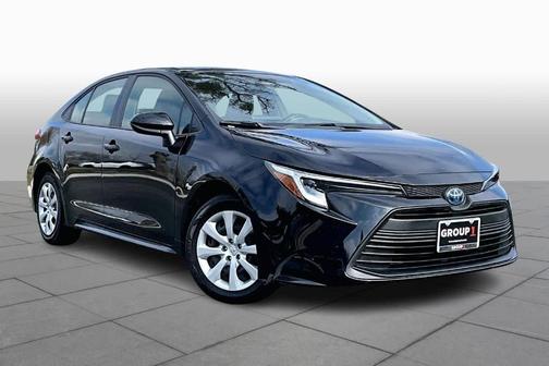 2025 Toyota Corolla Hybrid LE