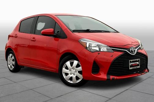 2015 Toyota Yaris LE