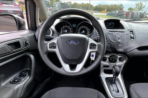 2017 Ford Fiesta SE