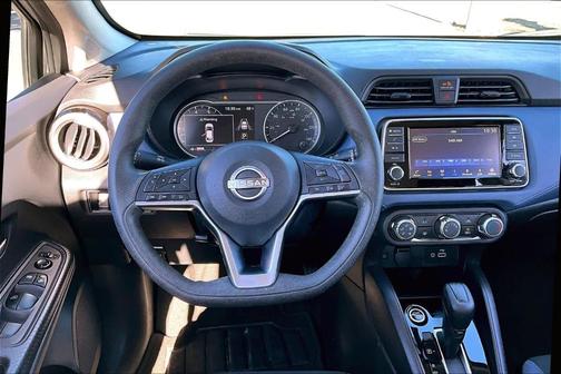 2024 Nissan Versa 1.6 SV