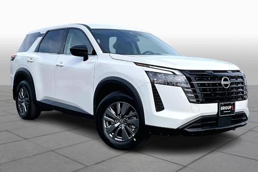 2026 Nissan Pathfinder S