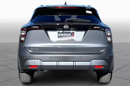 Gun Metallic 2026 Nissan Kicks SV