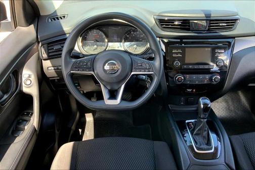 2018 Nissan Rogue Sport S