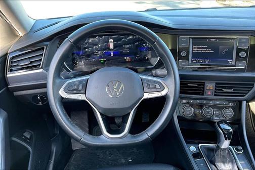 2023 Volkswagen Jetta 1.5T SE