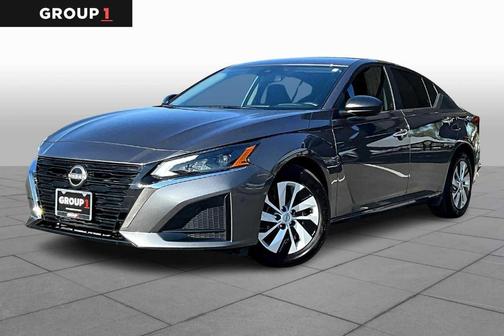 2025 Nissan Altima S