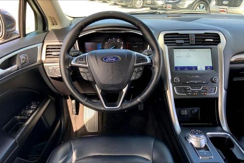 2020 Ford Fusion SEL
