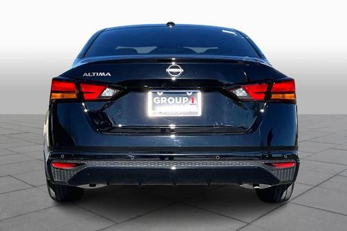 2025 Nissan Altima S