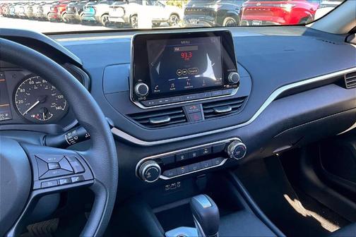 2025 Nissan Altima S