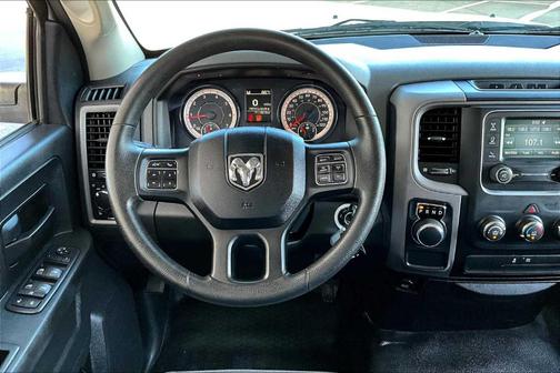 2017 RAM 1500 Tradesman/Express