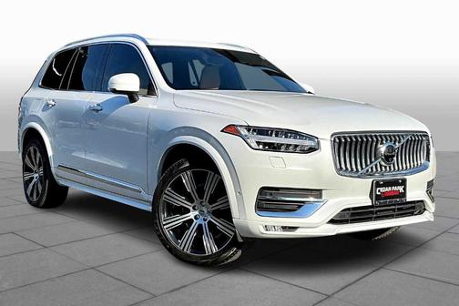 2022 Volvo XC90 T6 Inscription 7 Passenger