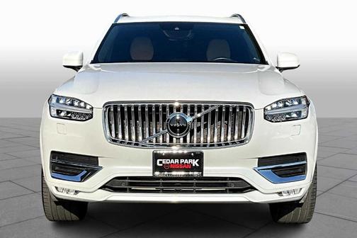 2022 Volvo XC90 T6 Inscription 7 Passenger