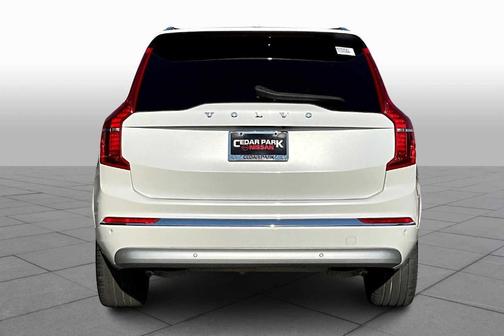 2022 Volvo XC90 T6 Inscription 7 Passenger
