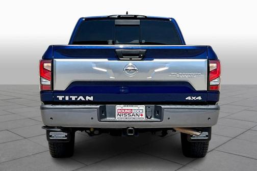 2022 Nissan Titan Platinum Reserve
