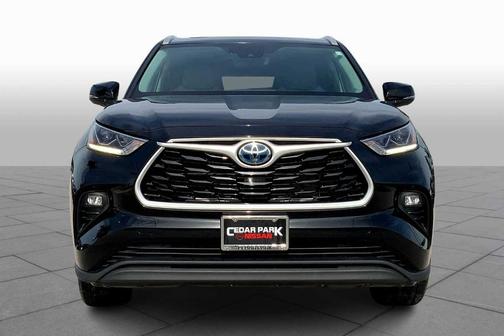 2023 Toyota Highlander Hybrid Bronze Edition