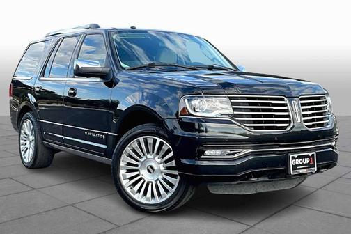 2015 Lincoln Navigator Base