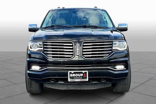 2015 Lincoln Navigator Base
