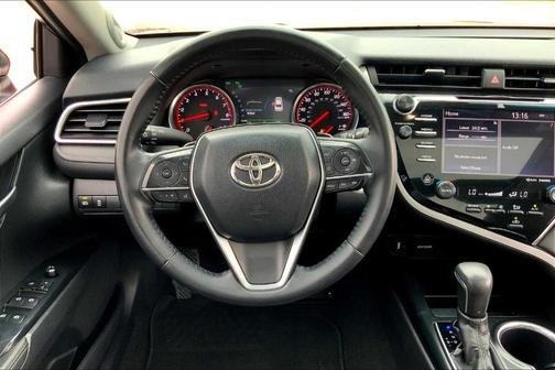 2018 Toyota Camry XSE