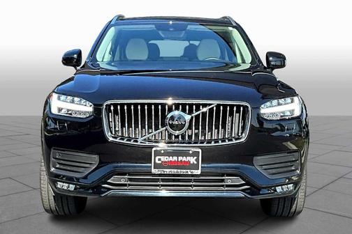 2021 Volvo XC90 T5 Momentum 7 Passenger