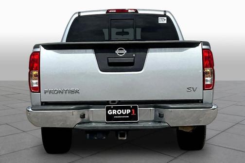 Brilliant Silver 2018 Nissan Frontier SV