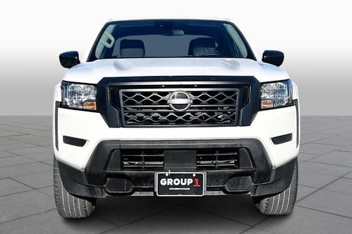2022 Nissan Frontier S