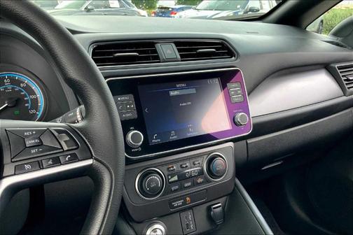 2022 Nissan Leaf S