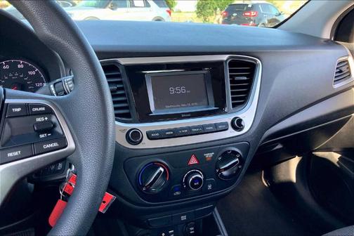 2018 Hyundai Accent SE