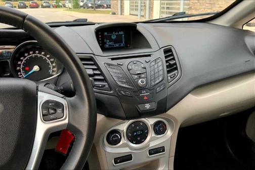 2016 Ford Fiesta SE