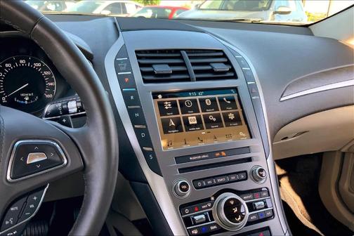 2018 Lincoln MKZ Select