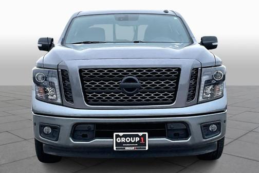 2019 Nissan Titan SV