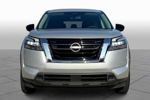 2023 Nissan Pathfinder S