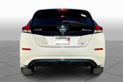 2020 Nissan Leaf SV