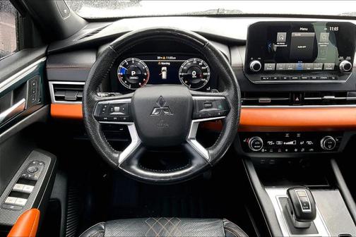 2022 Mitsubishi Outlander SEL