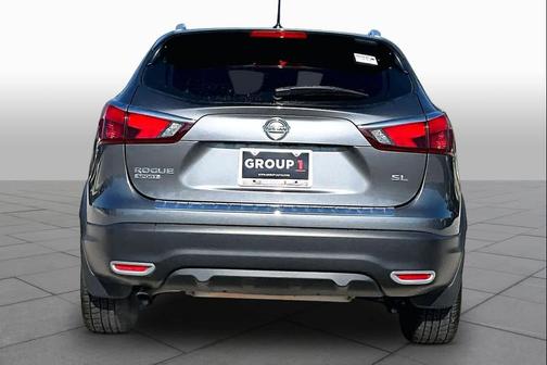 Gun Metallic 2017 Nissan Rogue Sport SL