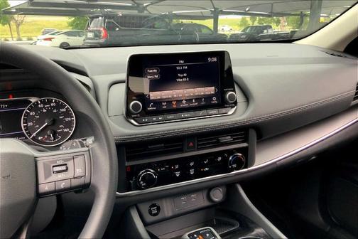 2025 Nissan Rogue S
