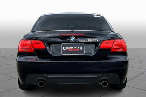 2011 BMW 335 i